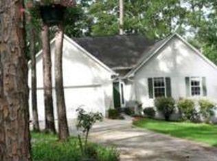 8371 Chickasaw Trl, Tallahassee, FL 32312