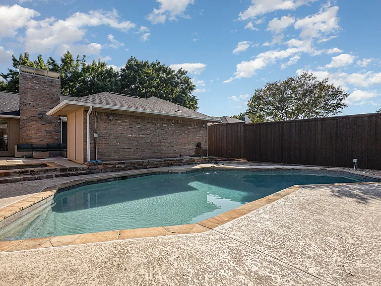 803 Rush Creek Dr — Photo 31