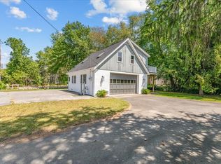 1110 Pequot St, New Bedford, MA 02745