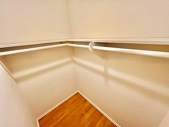 3rd image of 11668 Idaho Ave #5C