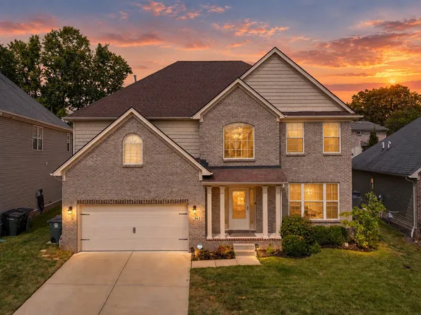 343 Manitoba Ln, Lexington, KY 40515