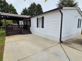 4855 Peachtree Dr, Buford, GA 30518