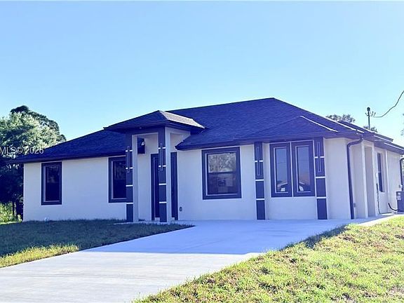 2nd image of 1243 Buell Ave