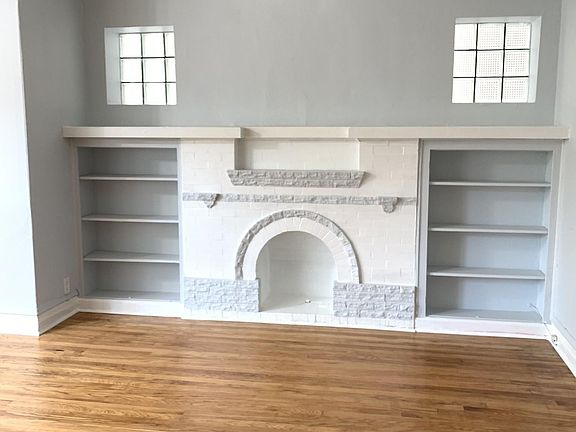 5th image of 4733 N Washtenaw Ave #1