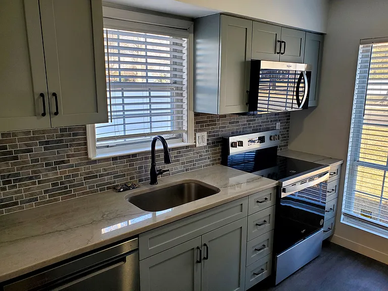 3 Banbury Ct #3 — Photo 13