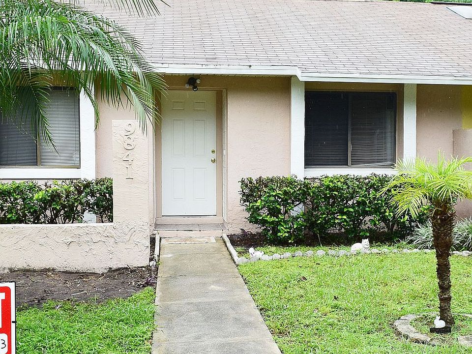 1st image of 9841 River Crest Ct