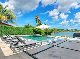 8900 SW 192nd Dr, Cutler Bay, FL 33157