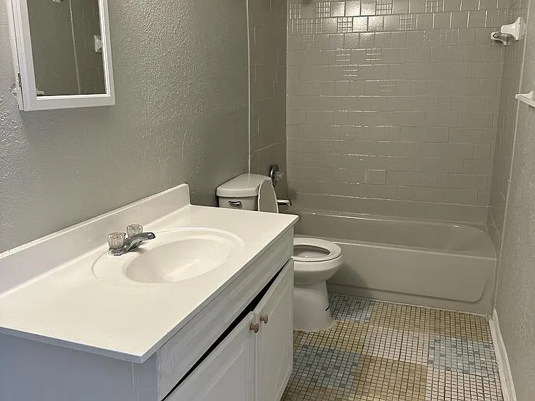 5141 Shenandoah Ave — Photo 14