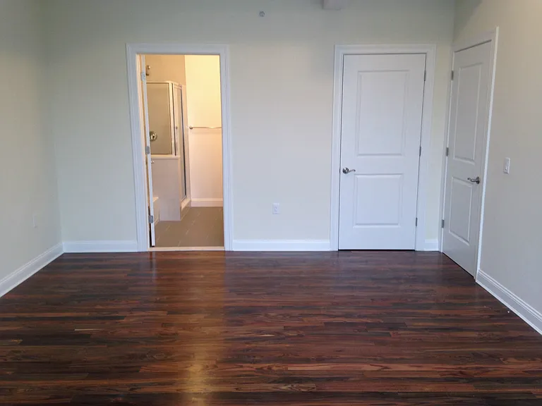 40 Russell Ave #201 — Photo 12