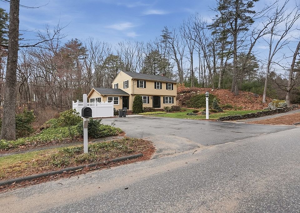 1st image of 27 Marlboro Rd