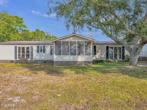 4762 Southgate Boulevard SE, Southport, NC 28461