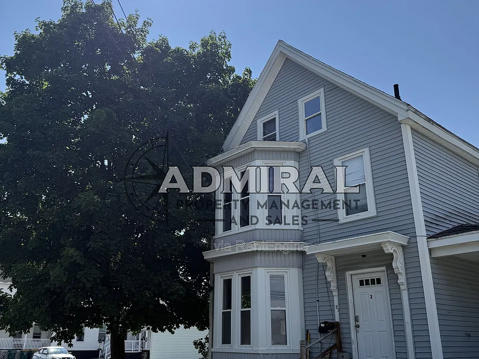 21 Knight St #4