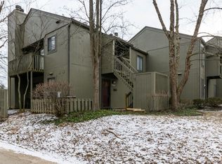 9345 S Lake Ridge Dr #180, Bloomington, IN 47401