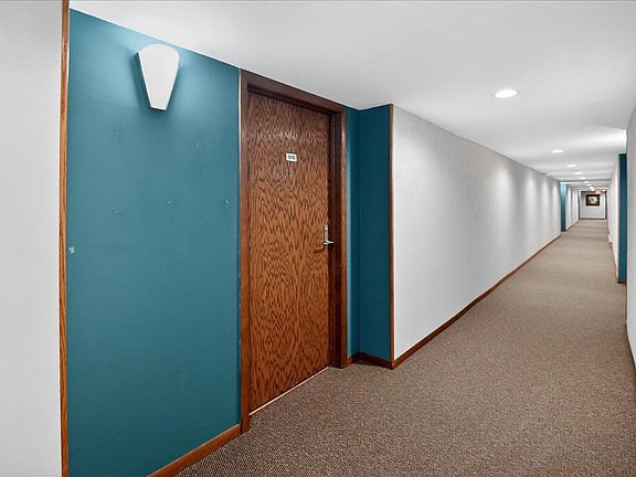 3rd image of 6302 Mineral Point Road #306