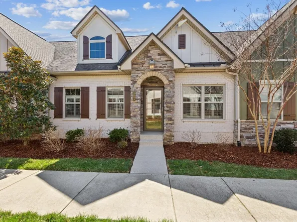 2064 Moultrie Cir, Franklin, TN 37064