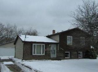 38103 N Manor Ave, Beach Park, IL