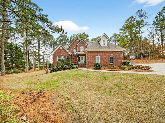 2nd image of 920 Knotts Hill Pl