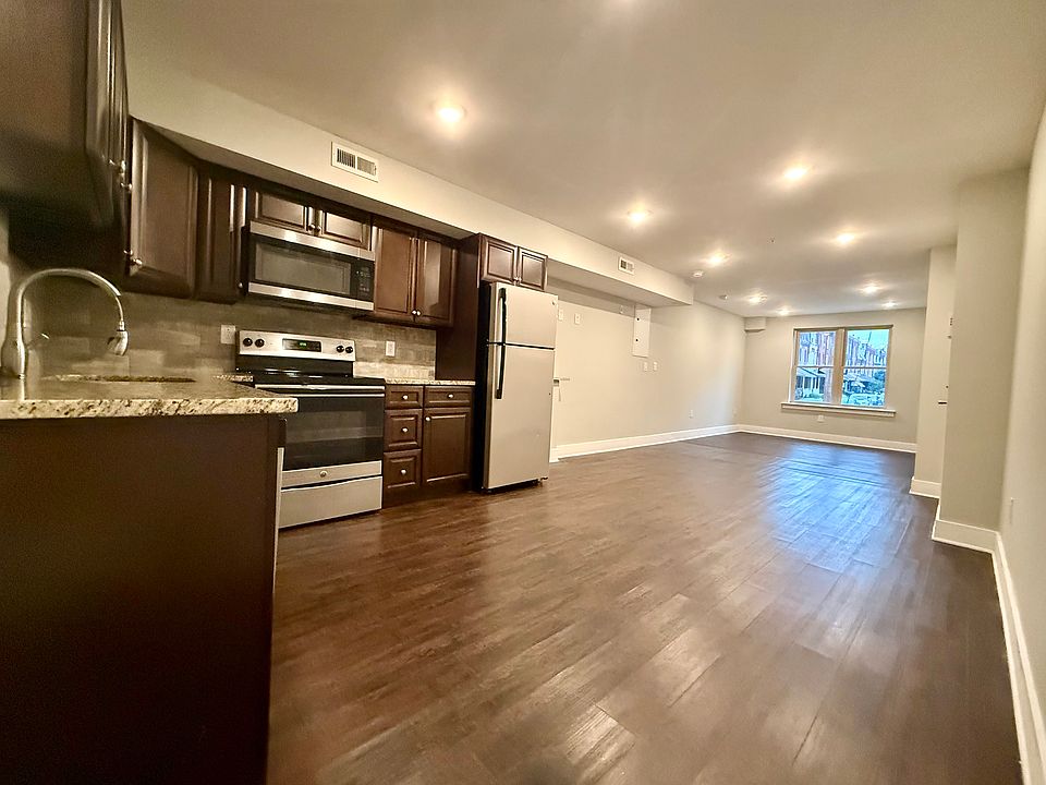1st image of 522 N Preston St APT 1A