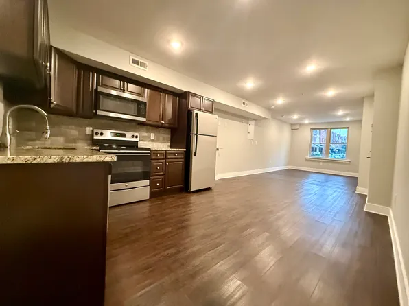 522 N Preston St APT 1A, Philadelphia, PA 19104