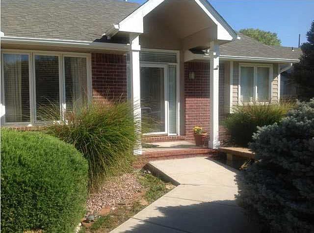 1st image of 2424 N Tamarisk St