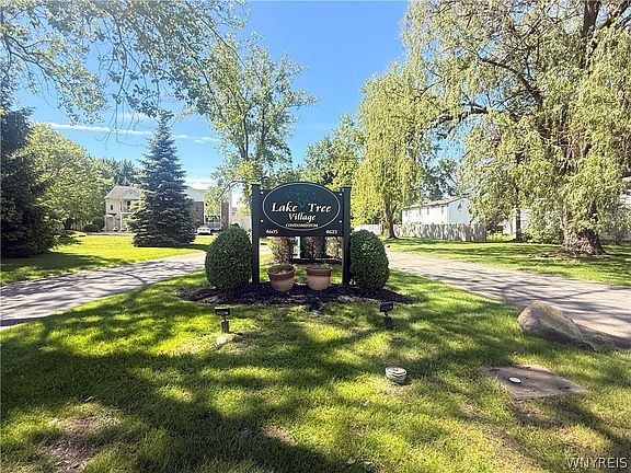 2nd image of 4613 Chestnut Ridge Rd APT L