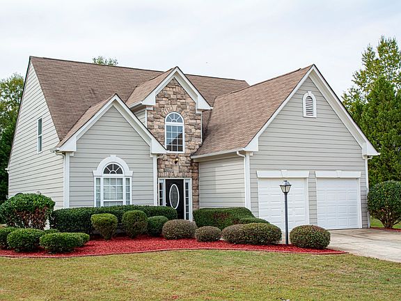 2nd image of 2820 Driftwood Ct