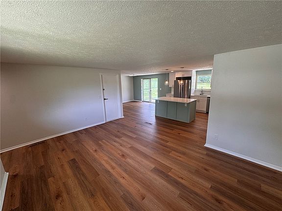 5th image of 6900 Morley Ln
