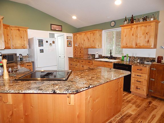 4th image of 251 Mill Creek Dr