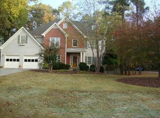 572 Braidwood Dr NW, Acworth, GA 30101