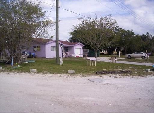 2nd image of 1851 NW 15th St
