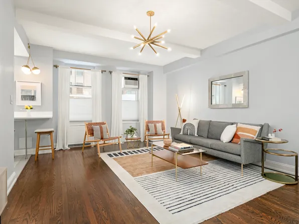 465 West 23rd Street image 1 of 10