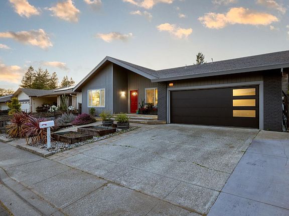 2nd image of 1516 Galaxy Court