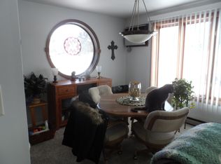 N3385 Pine Mountain Rd, Iron Mountain, MI 49801