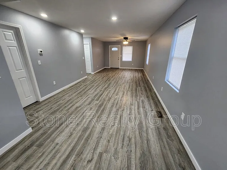 2137 N 14th St — Photo 3