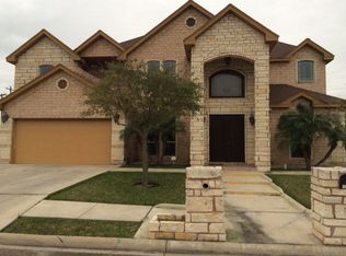 903 Keystone Dr, Mission, TX 78572