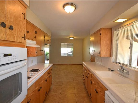 5th image of 7031 Tamoshanter Way