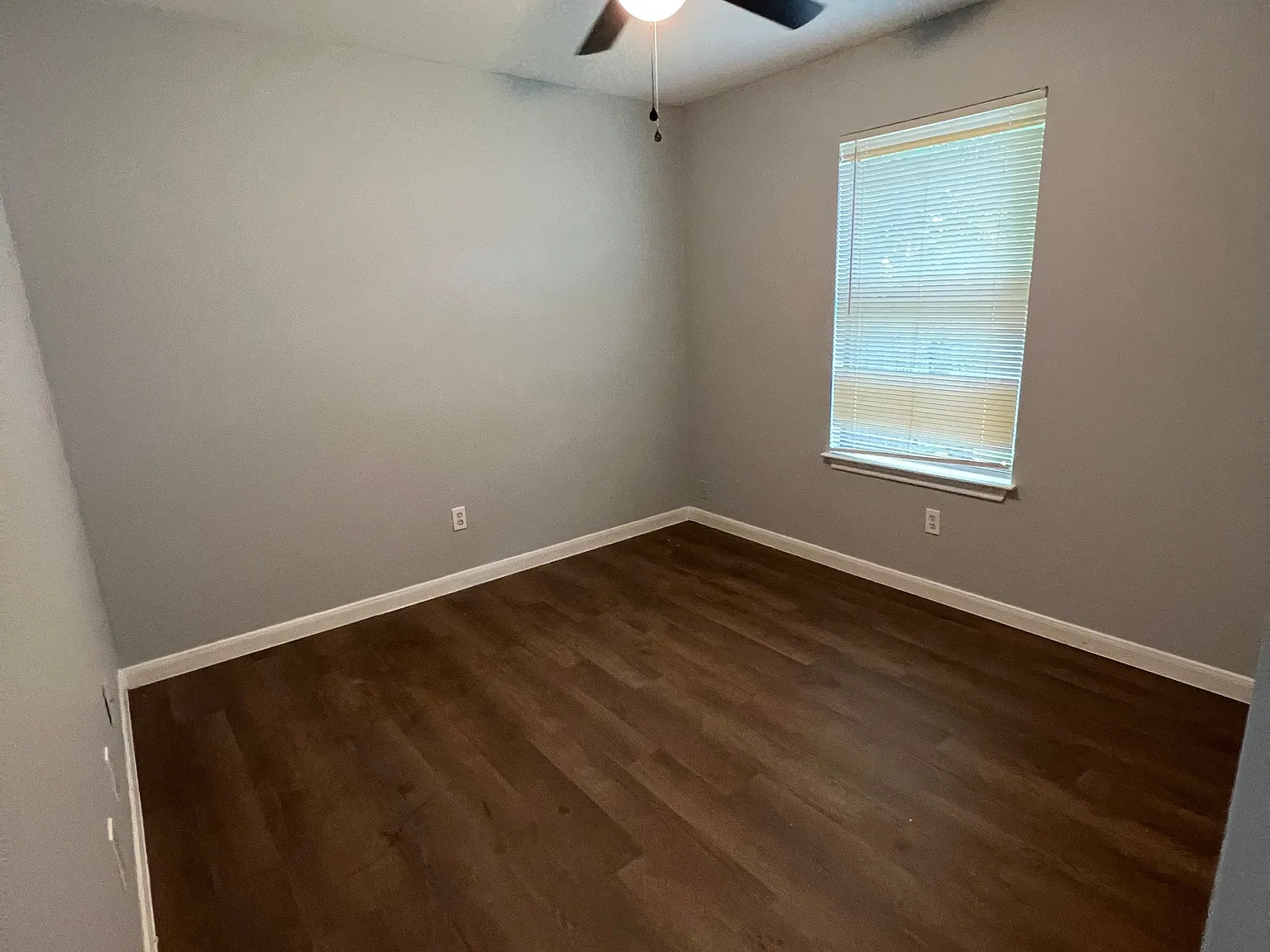 3 bed, 2.0 bath, 1250 sqft, $1,650 — Photo 3