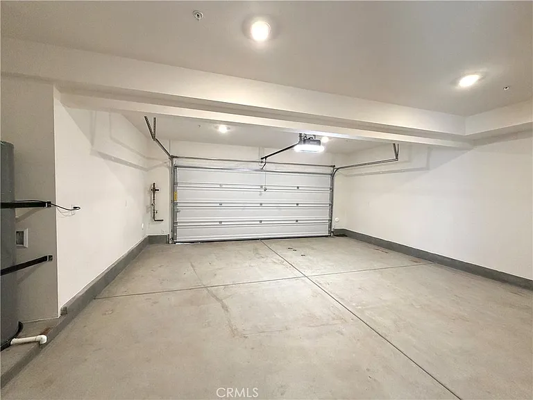 3590 E Indigo Privado — Photo 16