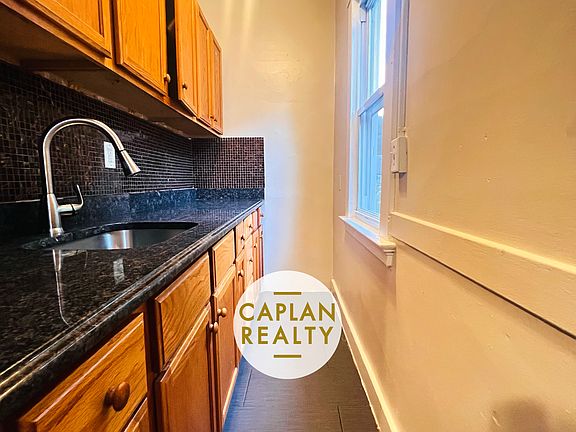 2nd image of 71-73 Blake St #2R