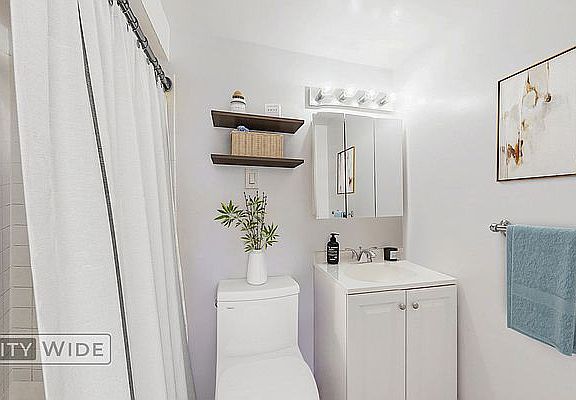 4th image of 272 E 3rd St APT 3F