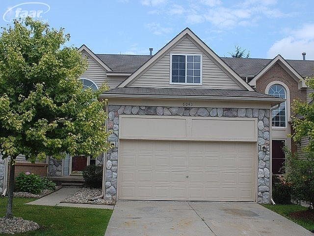 1st image of 6043 Evergreen Ln
