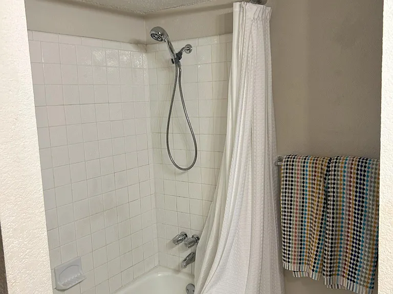 14008 Crossing Way E — Photo 7