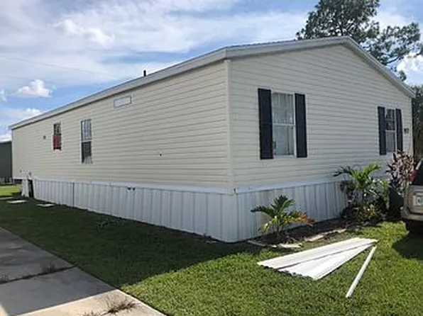 357 Eland Dr, North Fort Myers, FL 33917
