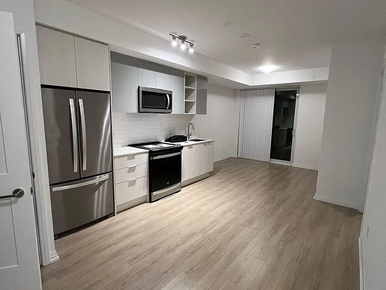 50 Dunfield Ave #614 — Photo 3