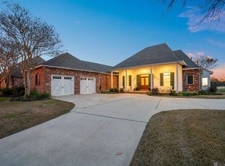 2530 S Turnberry Ave, Zachary, LA 70791