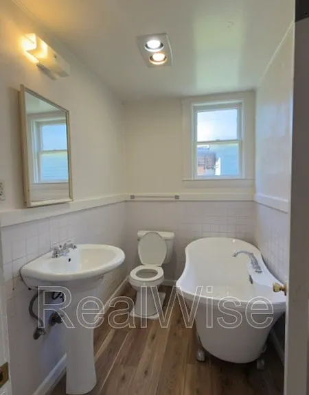 1105 SE Pine St — Photo 16