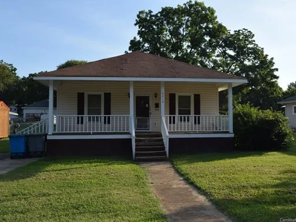 2416 Jackson St, Belmont, NC 28012