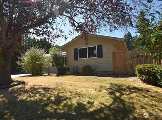 1119 N Viewmont Dr, Mount Vernon, WA