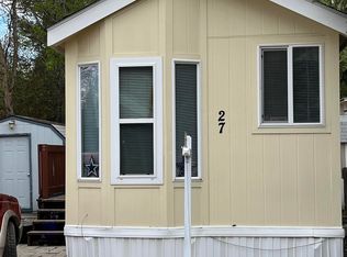 514 N Sawyer St #B27, Cascade, ID 83611