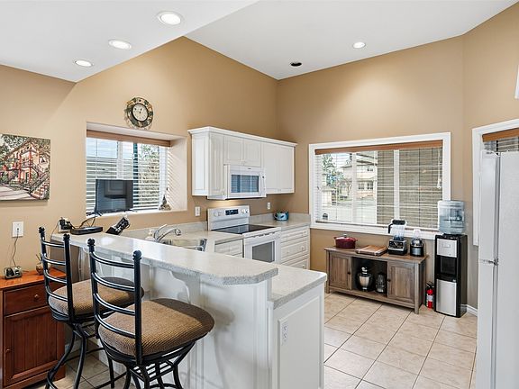 2nd image of 705 Balsam Ave #108
